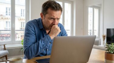 Je Navais Pas Touche A Ce Compte Depuis Des Mois La Procedure Silencieuse Qui A Brusquement Pousse Ma Banque A Prendre Une Decision Radicale Featured