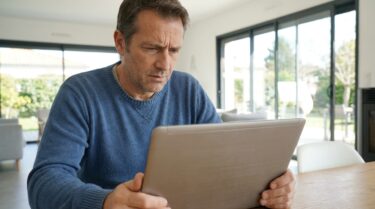 Le Syndrome Du Client Captif La Somme Astronomique Que Vous Perdez Chaque Annee En Refusant De Claquer La Porte Featured
