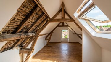 Jai Fait Une Offre Sur Une Maison Au Toit A Refaire Personne Ne Mavait Dit Ce Qui Se Cachait Sous La Couverture Featured